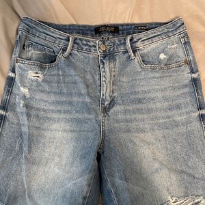 Judy Blue Women's Light Wash Boyfriend Jeans
